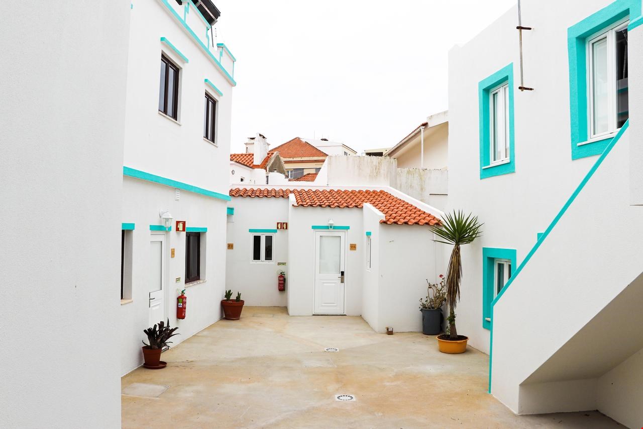 Hotel Peniche Portugal nomad remote b6bb8465-5d10-4e24-aa2f-00264e4df878_NS- Aktion Peniche outside building.jpg